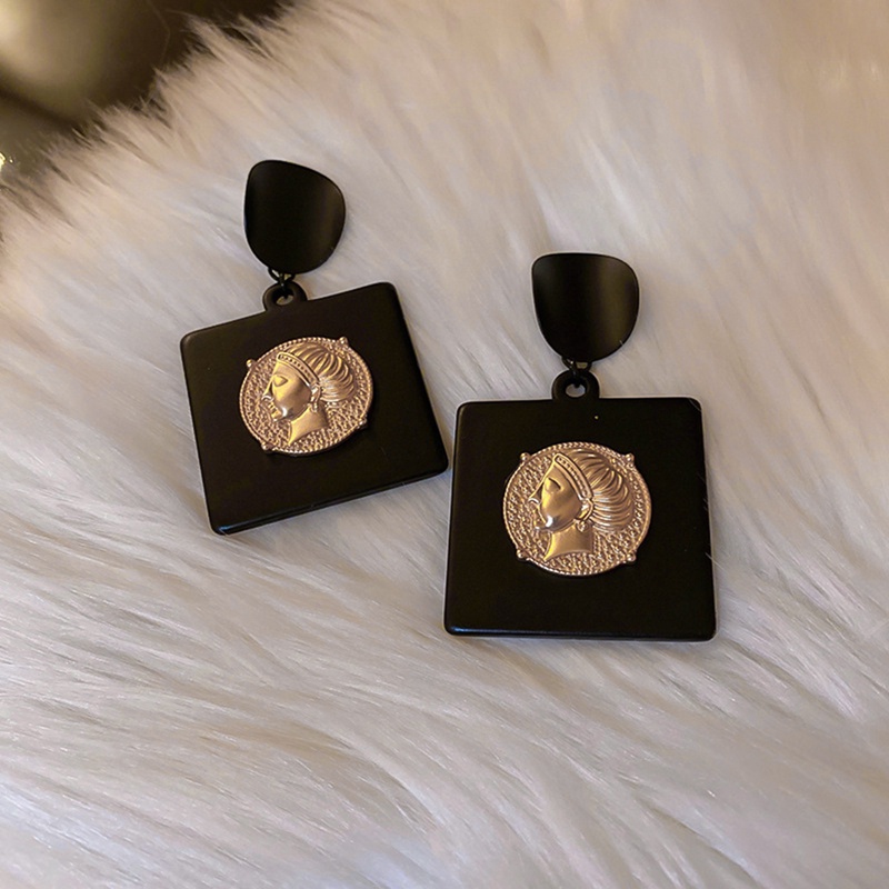 Logam Hitam Liontin Anting Eropa Amerika Serikat Temperamen Kepribadian Fashion Anting Besar Ms Perhiasan Hadiah Natal