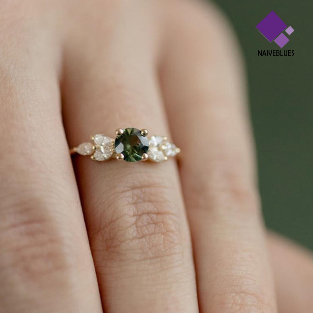 &lt; Naiveblues &gt; Cincin Jari Lady Indah Berlian Imitasi Hijau Cubic Zircon Female Untuk Pernikahan