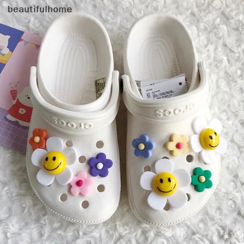 {Cantikrumah} Tombol Sepatu Daisy Smiley Bunga Matahari Gesper Sepatu Gelang Aksesoris Pesona Sepatu.