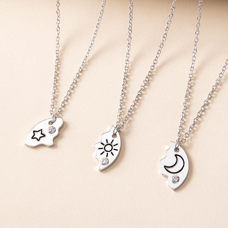 Ahellogirl 3pcs/set 2023terbaru Bintang Bulan Matahari Zirkon Liontin Kalung Jahitan Kreatif Klavikula Rantai Hadiah Pacar