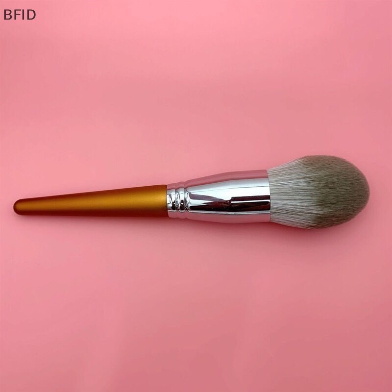 [BFID] Retro Makeup Brushes Cream Untuk foundation Set Kuas Bedak Kuas Blush Wajah Lembut [ID]