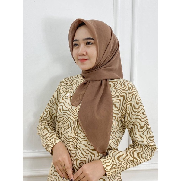 PB Prilly Busana -  LIVYA TUNIK CRINCLE MOTIF -TUNIK CRINCLE - TUNIK MOTIF - ATASAN