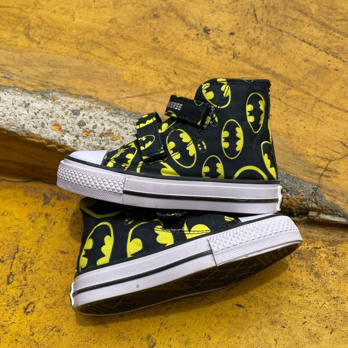 CONVERSE BATMAN KIDS - BATMAN, 26