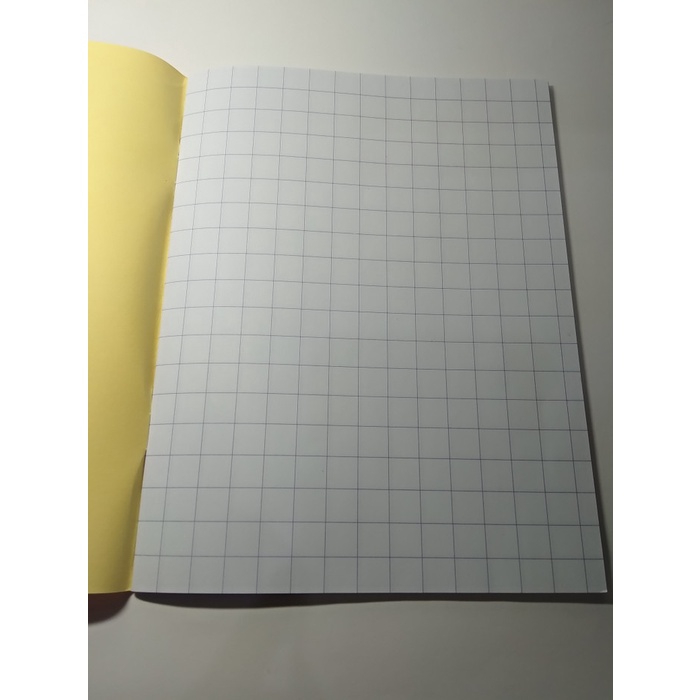 

Buku tulis kotak 1 cm