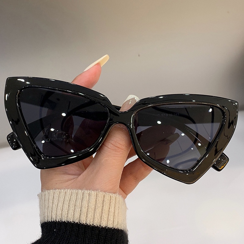 (YUZHU) Vintage Fashion Segitiga Cat Eye Rice Spike Sunglasses Untuk Wanita Candy Color UV Protection Sunglasses