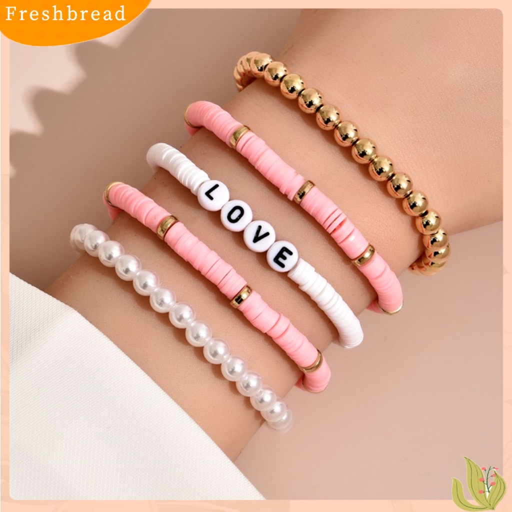 &lt; Freshbread &gt; 5Pcs Gelang Unisex Warna-Warni Bohemian Polymer Clay Love Huruf Mutiara Imitasi Gelang Untuk Pesta