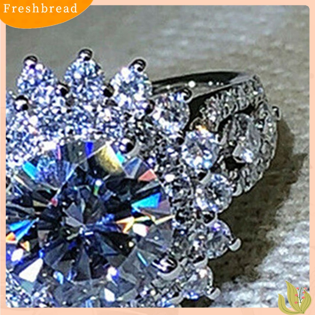 &lt; Freshbread &gt; Cincin Wanita Bentuk Bunga Berlian Imitasi Perhiasan Ringan Fashion Penampilan Cincin Jari Untuk Pernikahan