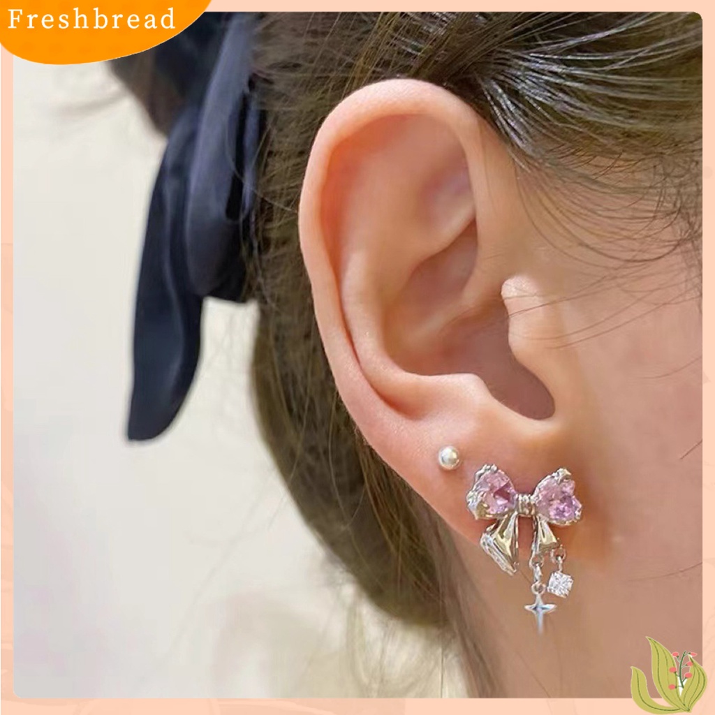 &lt; Freshbread &gt; 1pasang Drop Earrings Temperamen Geometris Cubic Zirconia Eye-catching Tahan Aus Dekorasi High-end Sparkling Bows Pendant Earrings Perhiasan Aksesori