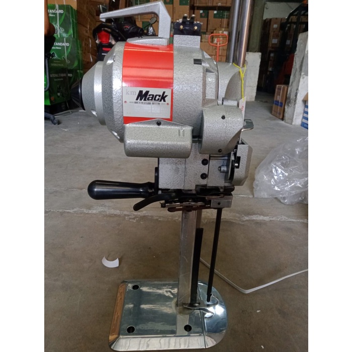 

MESIN POTONG BAHAN KAIN KM "12" HEAVY DUTY