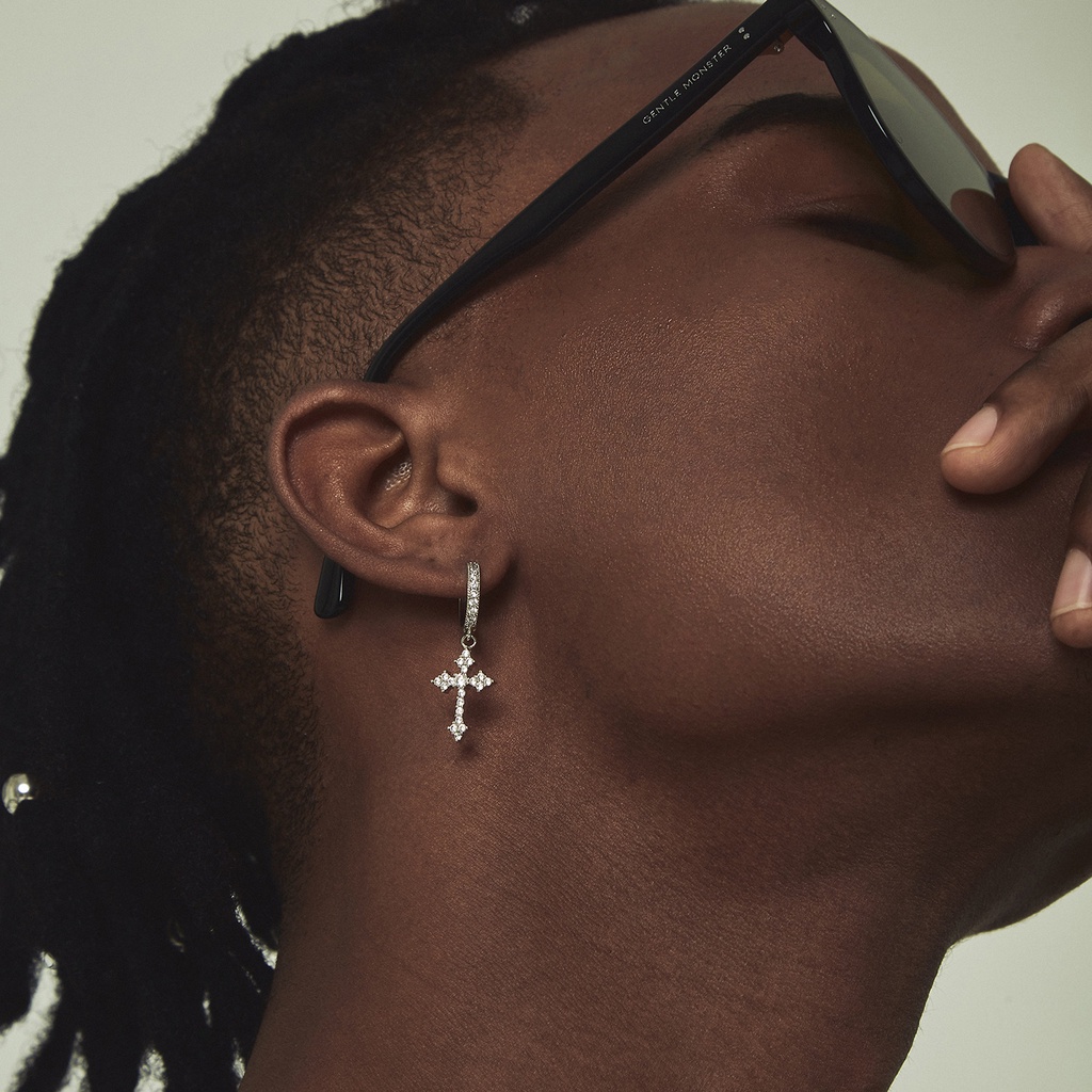 Gothic Punk Hip-hop Tren Pukulan Telinga Gesper Mode Baru Mempesona Kristal Anting Perhiasan Aksesoris Retro Gaya Panah Cross-shape Drop Earrings Untuk Wanita Pria