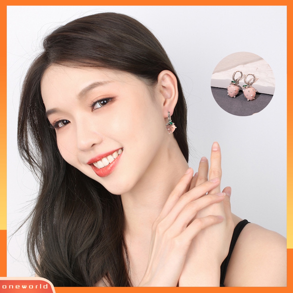 [EONE] 1pasang Anting Menjuntai Strawberry Berlian Imitasi Mutiara Imitasi Perhiasan Gaya Korea Anting Lingkaran Berkilau Aksesoris Fashion