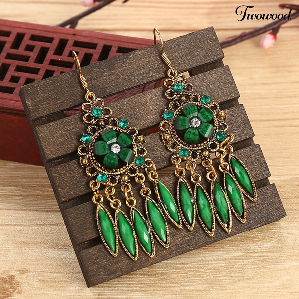 Twowood 1pasang Anting Wanita Bentuk Bunga Rumbai Berlian Imitasi Mengkilap Drop Earrings Untuk Prom