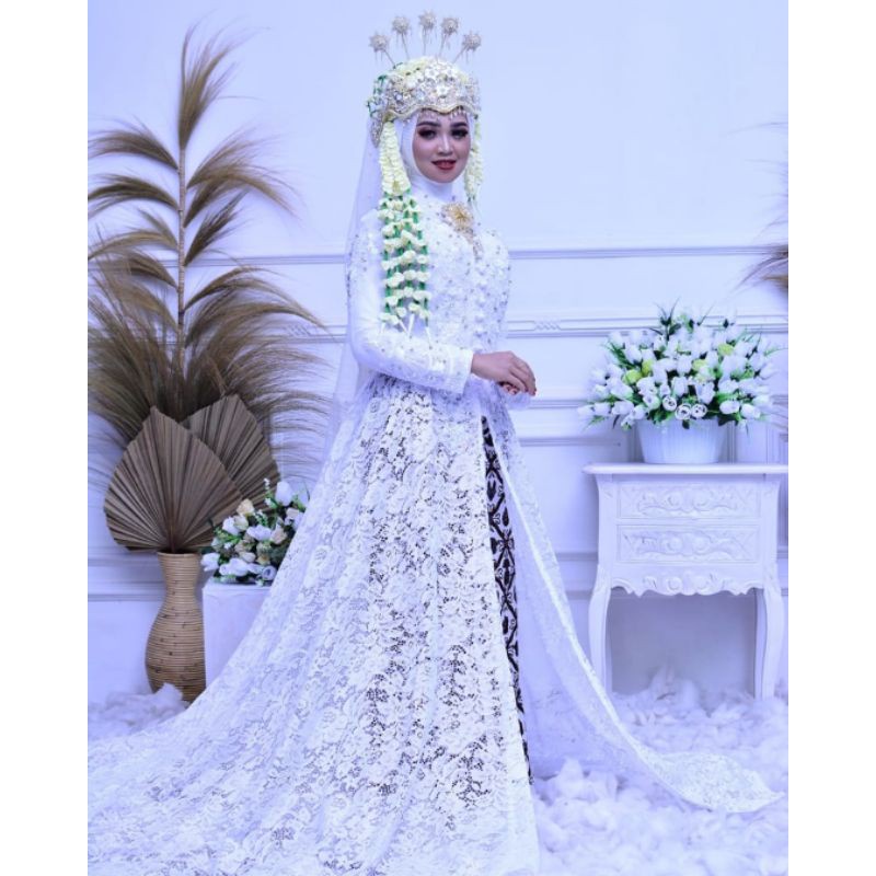 BAJU AKAD/KEBAYA AKAD EKOR/ BAJU NIKAH GAUN NIKAH/ GAUN PENGANTIN/ BAJU PENGANTIN