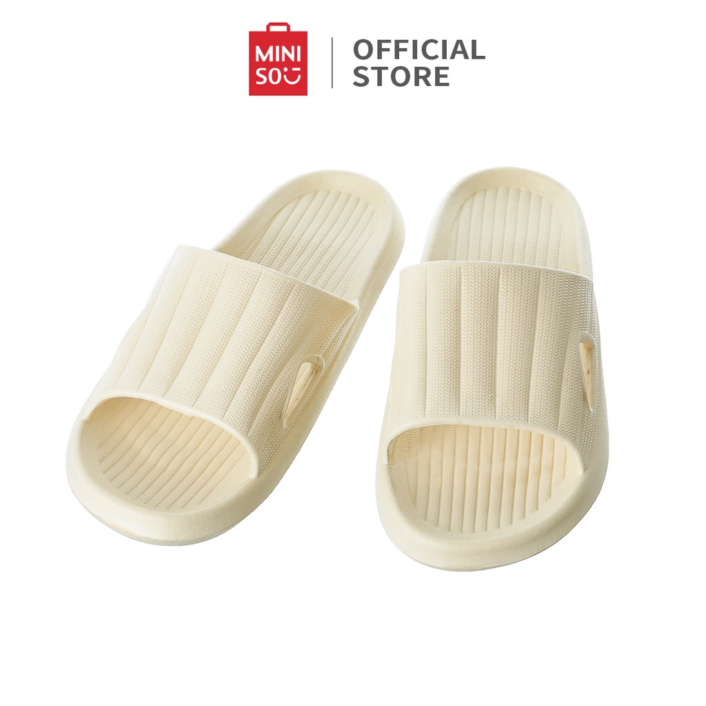 MINISO Sendal Slop Sandal Wanita Rumah Slipper Sepatu Sendal Wanita Kekinian Selop Comfortable Nyaman Flip Flop Sandal Rumah Berkualitas EVA Sandal Kamar Mandi Berbahan Empuk Sandal Karet Couple Polos