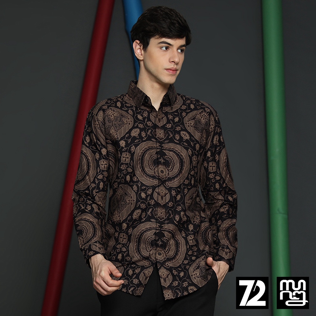 KEMEJA BATIK PRIA Katun Lengan Panjang Premium Motif Babon Angrem Warna Hitam 723571 Cap 72 - Baju Kemeja Atasan Pakaian Setelan Batik Pria Cowok Laki Laki Remaja Keluarga Kantor Lengan Panjang Modern Slimfit Slim Fit Premium Kekinian