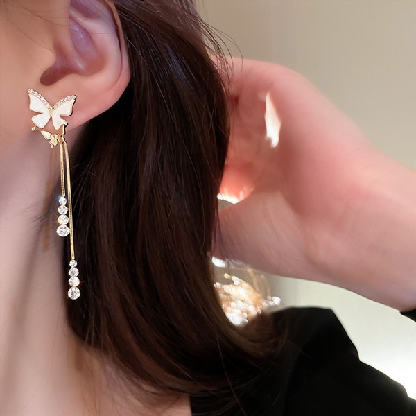 Versi Korea Multi-Wear Gaya Busur Rumbai Anting Perempuan Gaya Baru Niche Desain Satu Gaya Dua-Pakai Berlian Anting Earrings