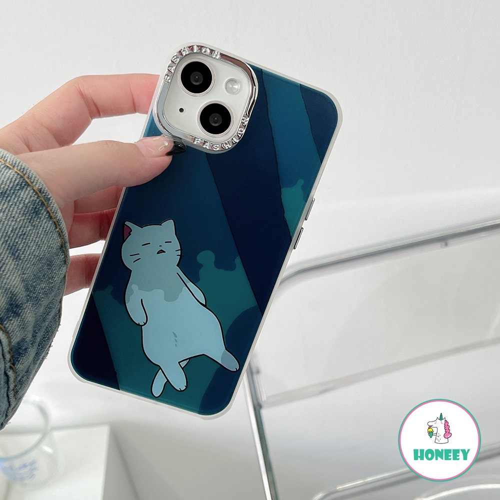 Casing Ponsel Motif Kucing Kartun Santai Putih Kompatibel Untuk iPhone 14 Pro Max13 12 11 Pro Max XR XS 7Plus 8Plus Cover Pelindung Lensa Berlapis