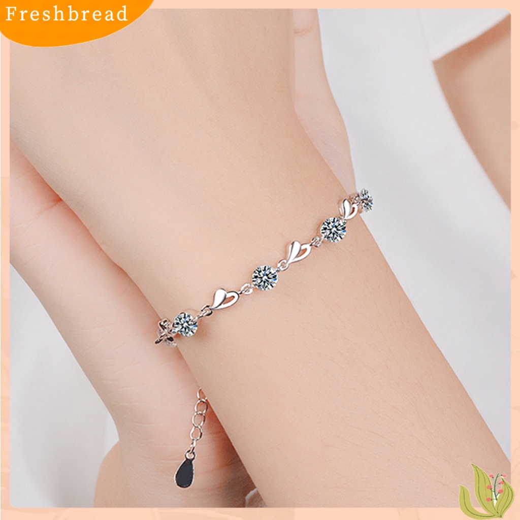 &lt; Freshbread &gt; Gelang Wanita Bentuk Hati Berlian Imitasi Mengkilap Good-looking Lady Bangle Untuk Hadiah