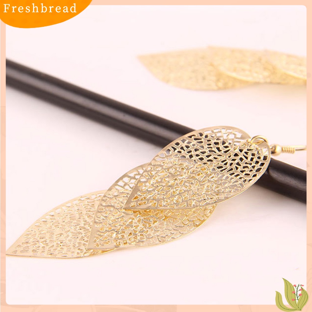 &lt; Freshbread &gt; Fashion Wanita Berongga Daun Berbentuk Drop Menjuntai Kait Anting Hadiah Perhiasan Pesta