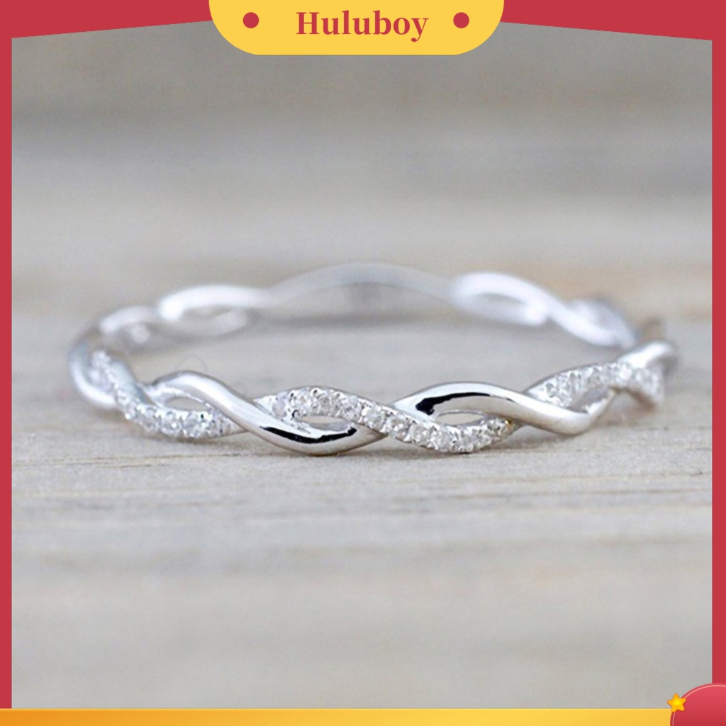 {Ready Stock} Cincin Wanita Bentuk Memutar Berlian Imitasi Hias Alloy Electroplate Finger Ring Jewelry Untuk Pertunangan