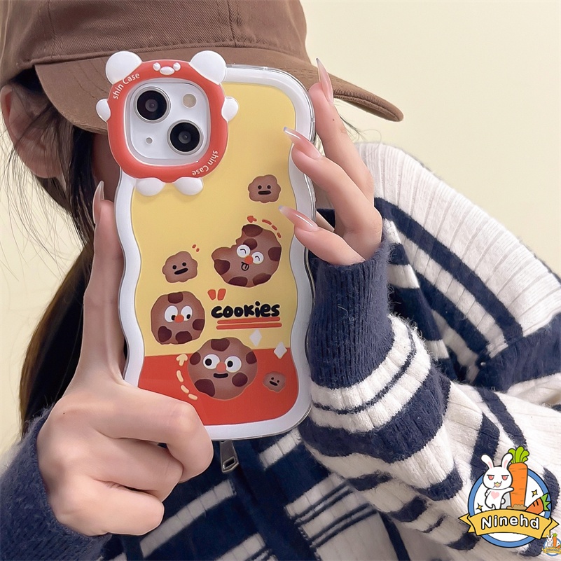 IPHONE Casing Kompatibel Untuk Iphone14 13 12 11 Pro Max X Xr Xs Max7 8 6 6s Plus SE Motif Cookies Lucu Casing Ponsel Bergelombang Monster Kecil Frame Lensa Anti Jatuh Shockproof Cover Pelindung