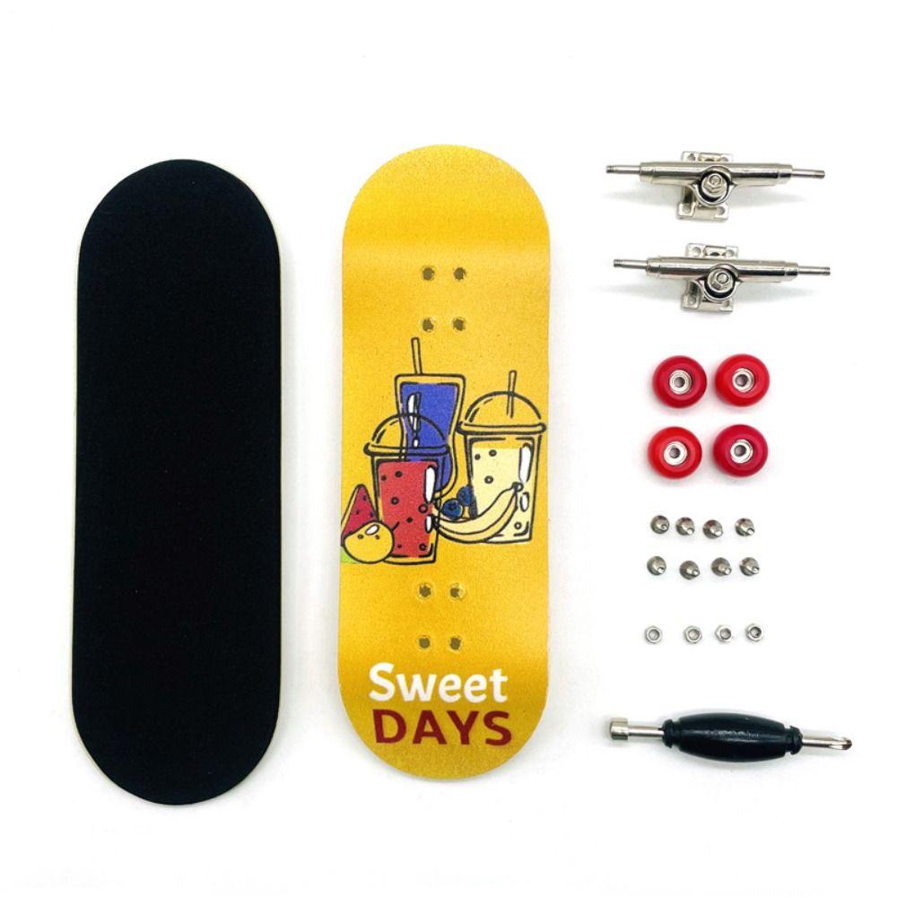 [Elegan] Jari Skateboard Hadiah Ulang Tahun Plastik Novelty Mini Skateboard Jari Skuter Simulasi Skateboard Profesional Mainan Edukasi Jari Mainan Papan Surfing