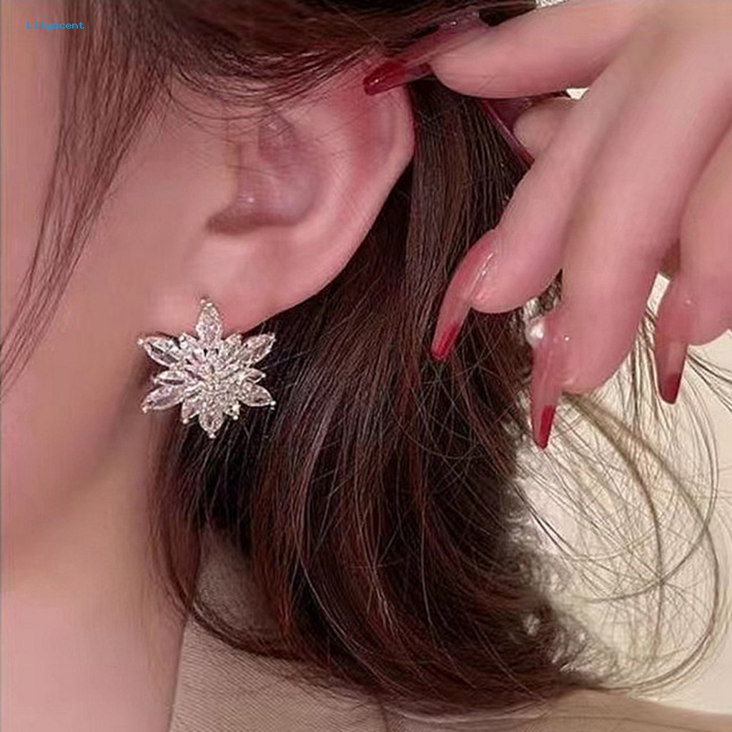 Lilyscent 1pasang Hadiah Valentine Anting Pejantan Bunga Untuk Perjamuan Lady Snowflake Ear Studs Perhiasan Pernikahan Cubic Zirconia