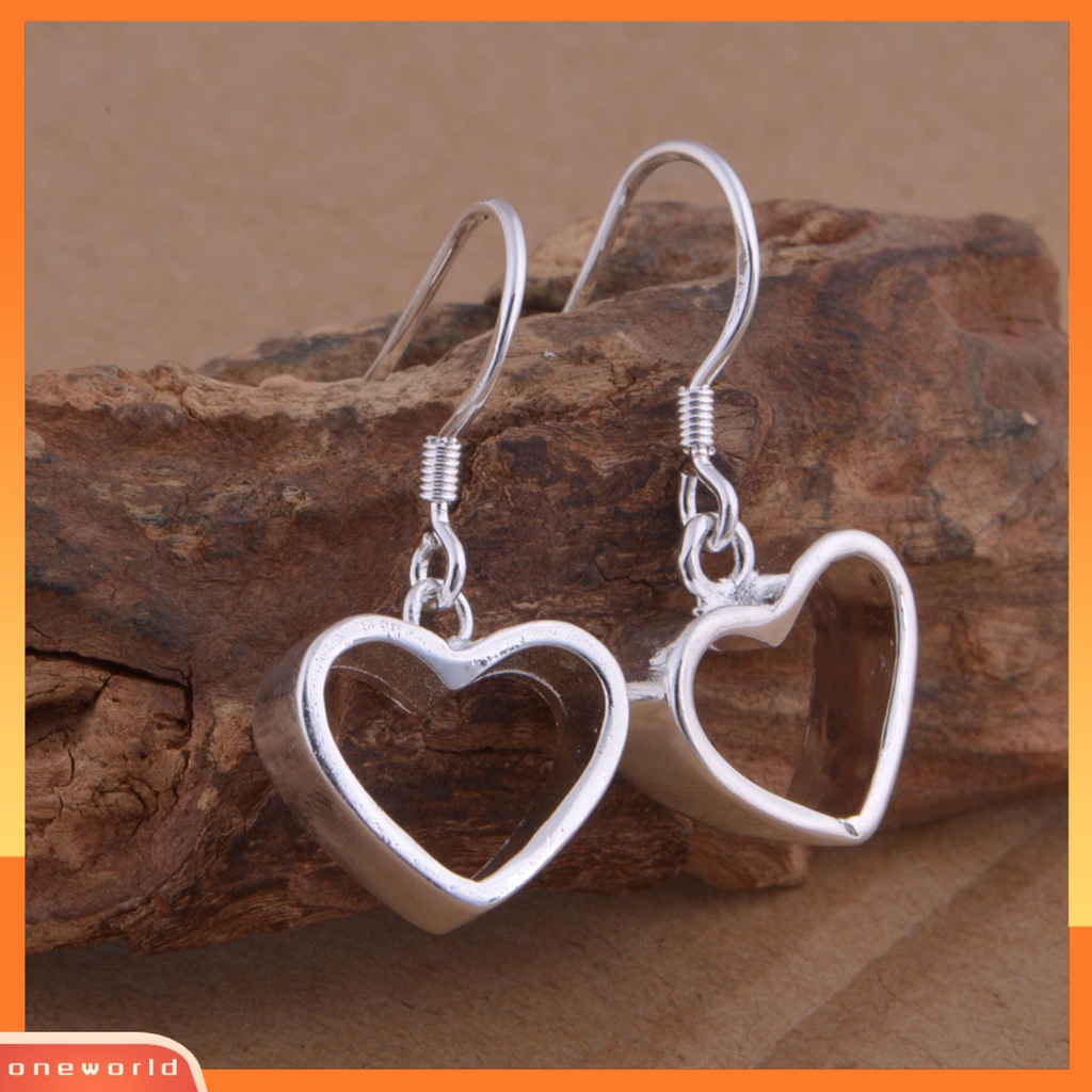 [ONE] 3 Pcs/Set Perhiasan Wanita Set Semua Pertandingan Pengerjaan Halus Menarik Trendi Indah Dress Up Paduan Bentuk Cinta Kalung Gelang Anting Hadiah Anniversary