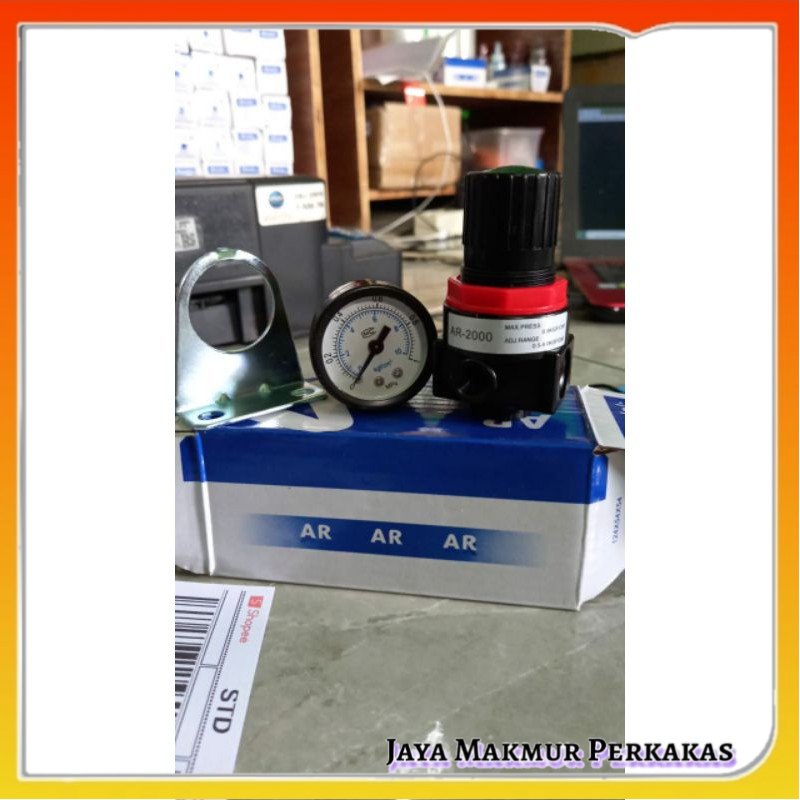 AIR Regulator // Manometer  Model AR 2000 AIRTAC