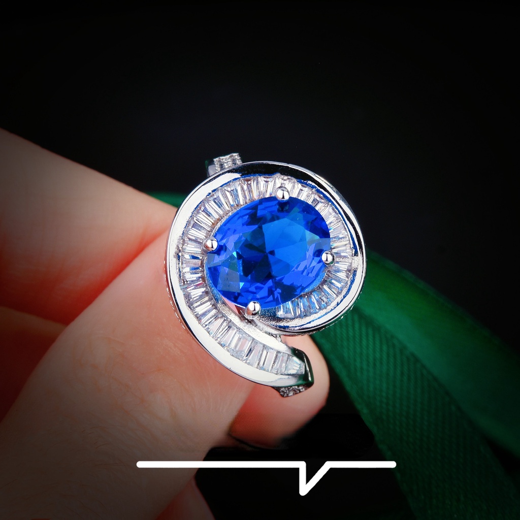 Goldkingdom Aksesoris Perhiasan Fashion Ready Stock Cincin Safir Royal Memutar Langit Berlian Biru Warna-Warni Harta Karun Handpiece