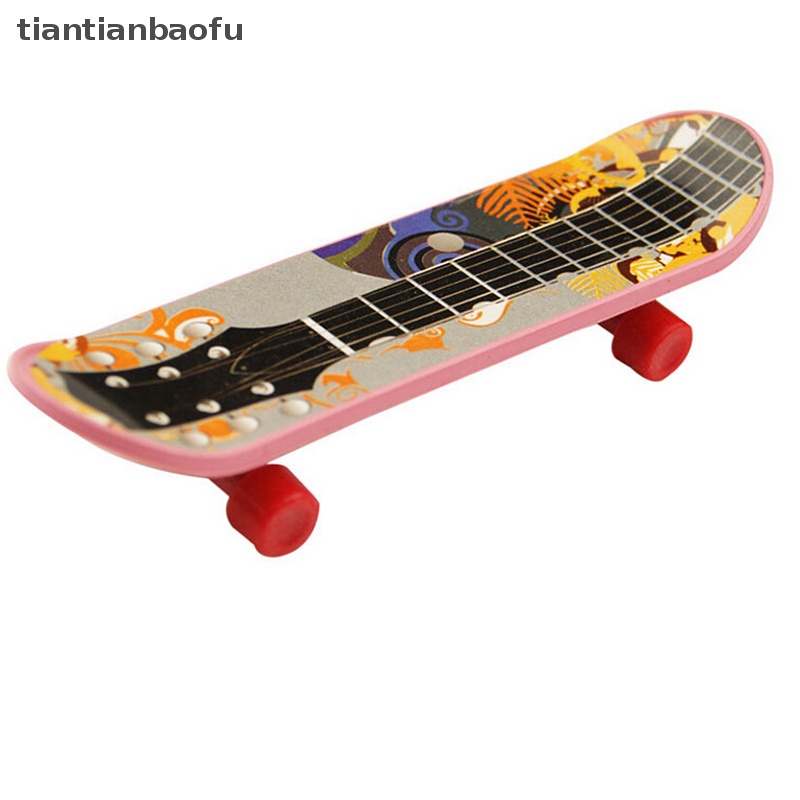 [tiantianbaofu] 1x Mini Finger Board Skateboard Novelty Anak Laki-Laki Perempuan Mainan Hadiah Untuk Pesta 3.7 &quot;Boutique