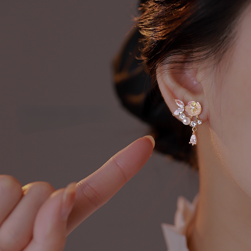 Cahaya Mewah S925 Sterling Perak Bunga Stud Anting-Anting Wanita Niche Mutiara Telinga Studs Fashion Aksesori