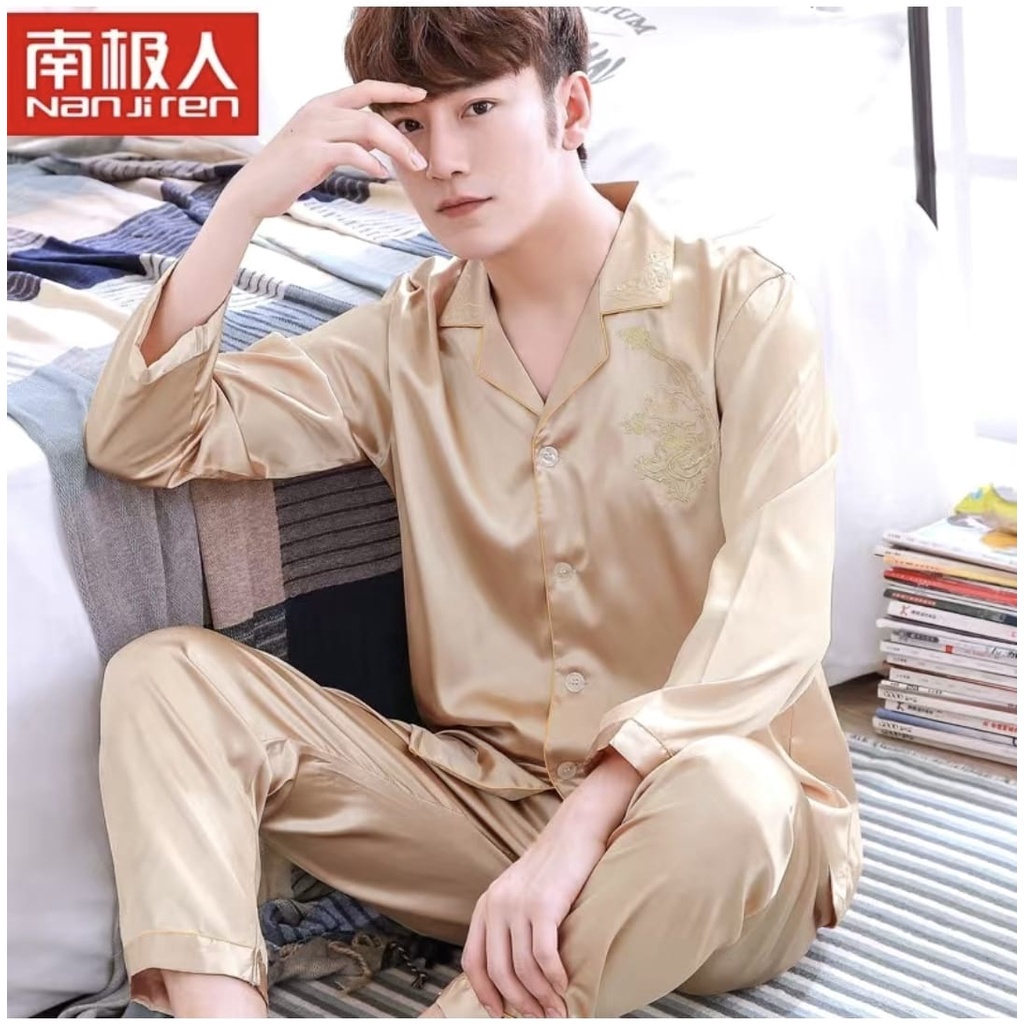 
SETELAN ONESET PIYAMA PAJAMAS BAJU TIDUR KEMEJA FASHION PRIA DEWASA PP SATIN SILK IMPORT PREMIUM LE