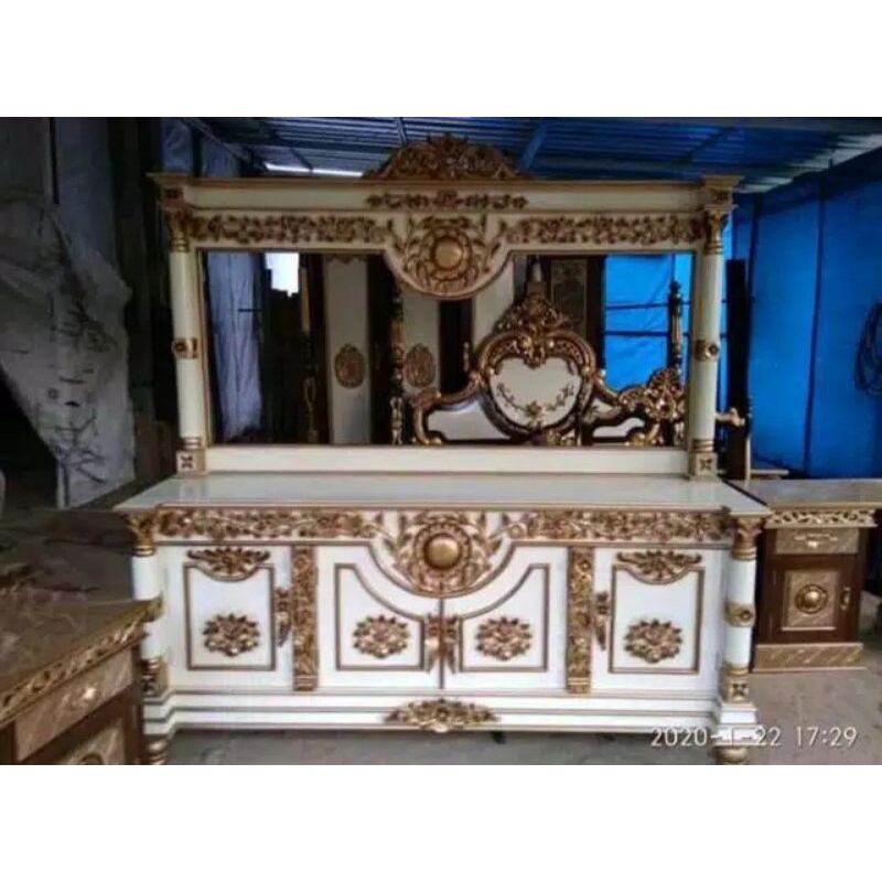 meja rias mewah furniture jepara