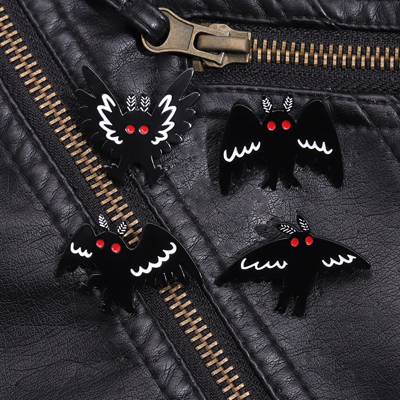 Punk Halloween Mothman Enamel Pin Bros Kerah Lencana Hewan Ngengat Perhiasan Hadiah Wanita Gadis Anime Custom Burung Hitam Aksesoris