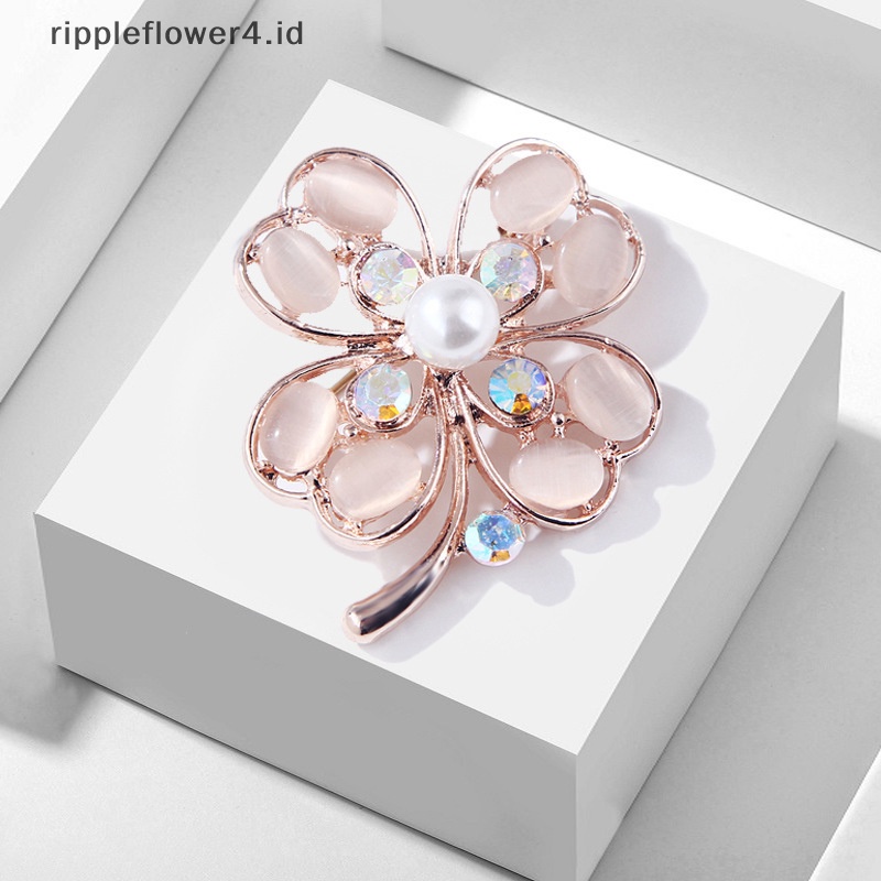 {rippleflower4.id} Lucky Clover Opal Batu Bros Kerah Pin Wanita Ladies Dress Jaket Mutiara Kristal Pin Aksesoris Perhiasan~