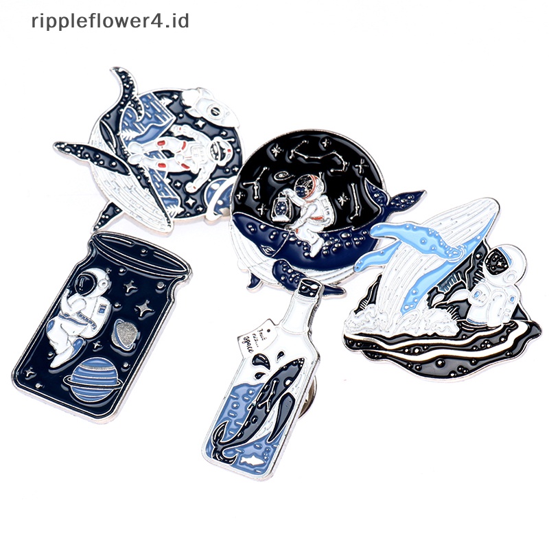 {rippleflower4.id} 1pc Pin Enamel Astronot Dan Paus Adventure Ocean Botol Bros Tas Kerah Pin~