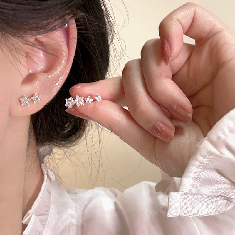 Kami Bunga Elegan s925 Perak Bersinar Zirkon Bintang Stud Anting-Anting Untuk Wanita Gadis Korea Lucu Kecil Geometris Anting-Anting Hypoallergenic Pakaian Sehari-Hari Telinga Perhiasan Hadiah