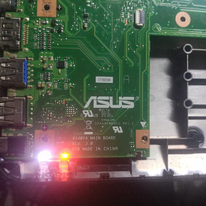 Motherboard ASUS X540 X540Y X540YA X540L X540LJ AMD E1-7010 RAM 2GB