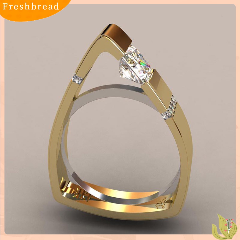 &lt; Freshbread &gt; Fashion Wanita Geometri Berongga Segitiga Berlian Imitasi Jari Cincin Dekorasi Perhiasan Hadiah