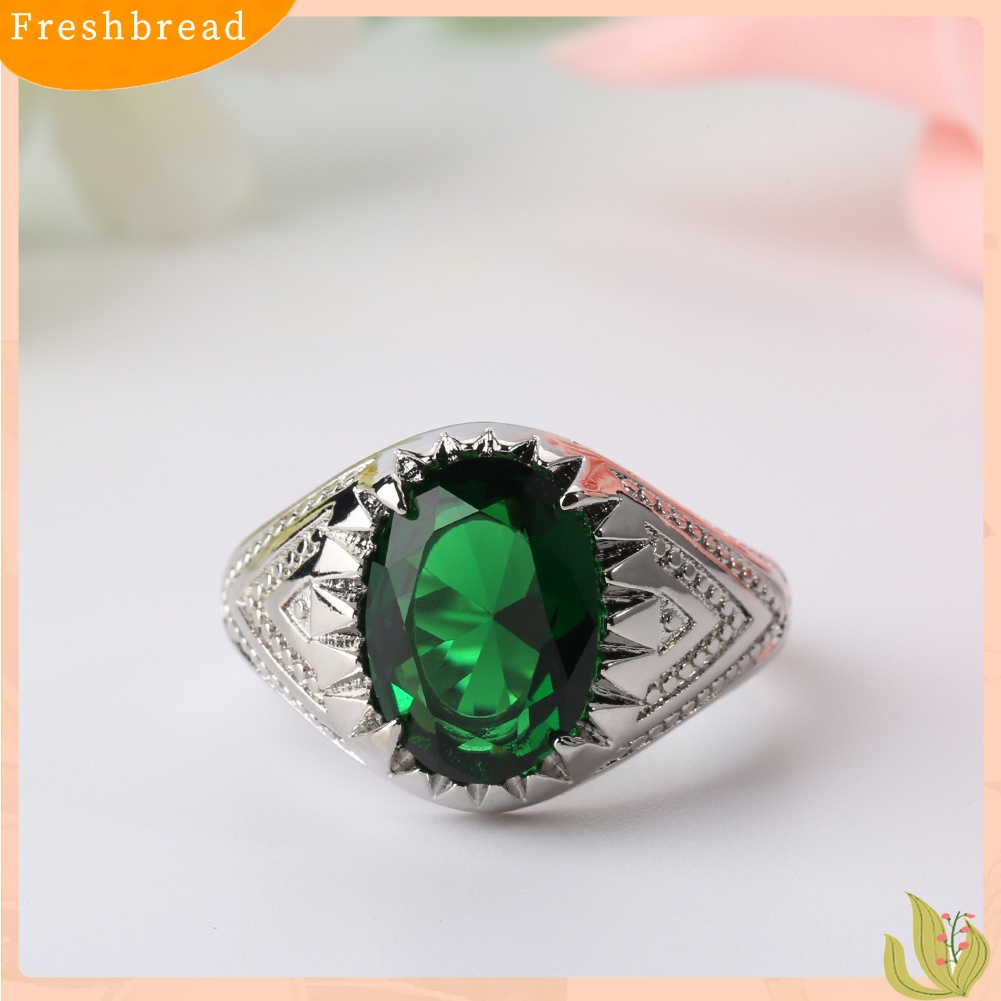 &lt; Freshbread &gt; Fashion Keren Oval Zamrud Hijau Berlian Imitasi Paduan Jari Cincin Pria Perhiasan Hadiah