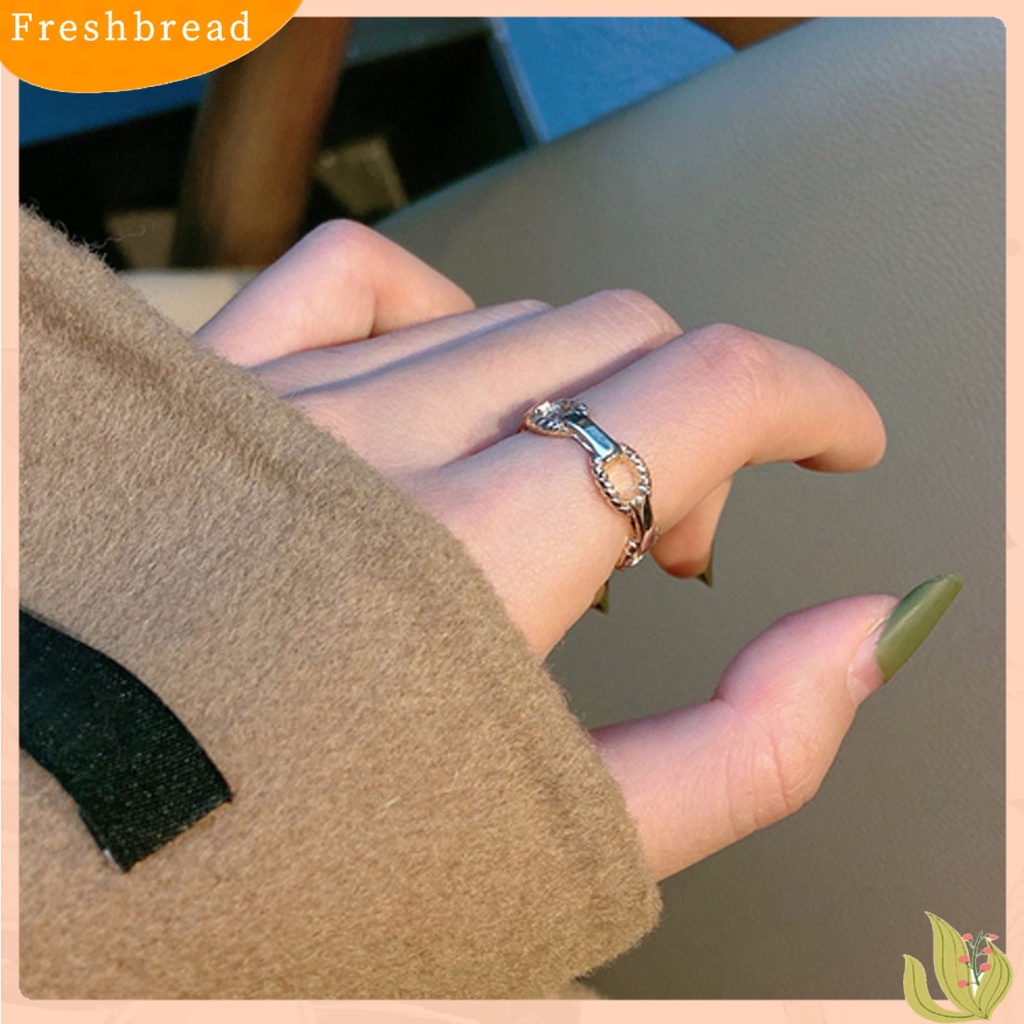 &lt; Freshbread &gt; Ladies Rings Desain Berongga Lingkaran Dapat Disesuaikan Paduan Sederhana Pengerjaan Halus Jari Rings Untuk Hadiah