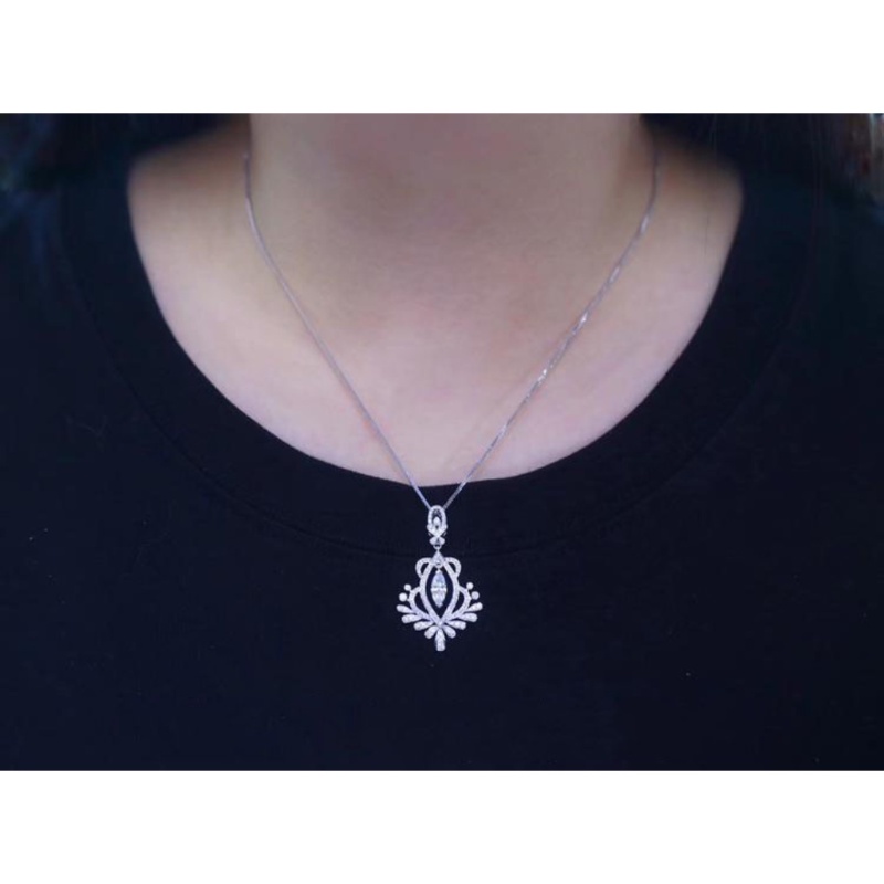 Goldkingdom Aksesoris Perhiasan Fashion Ready Stock Desain Canggih Bunga Merak Liontin Kalung