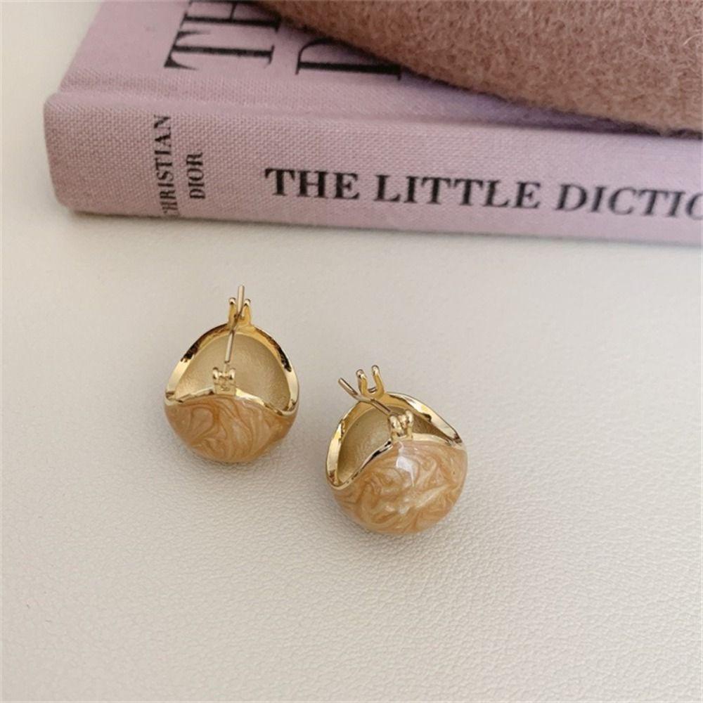 Mxbeauty Anting Wanita Manis Retro Pesta Tembaga Temperamen Lady Enamel Telinga Gesper