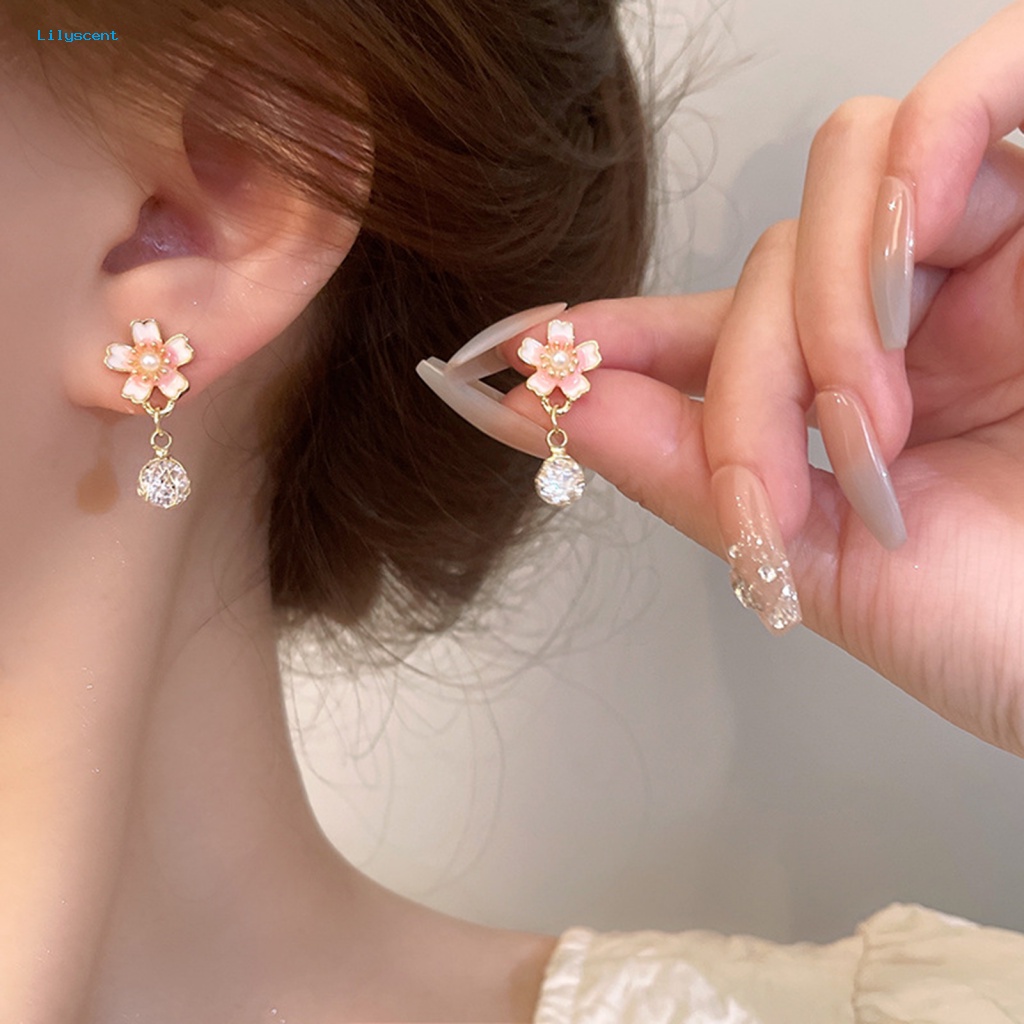 Lilyscent 1pasang Anting Menjuntai Hypoallergenic Untuk Temperamen Prom Anting Drop Tahan Lama Motif Bunga