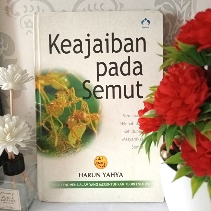 ORIGINAL KEAJAIBAN PADA SEMUT by Harun Yahya