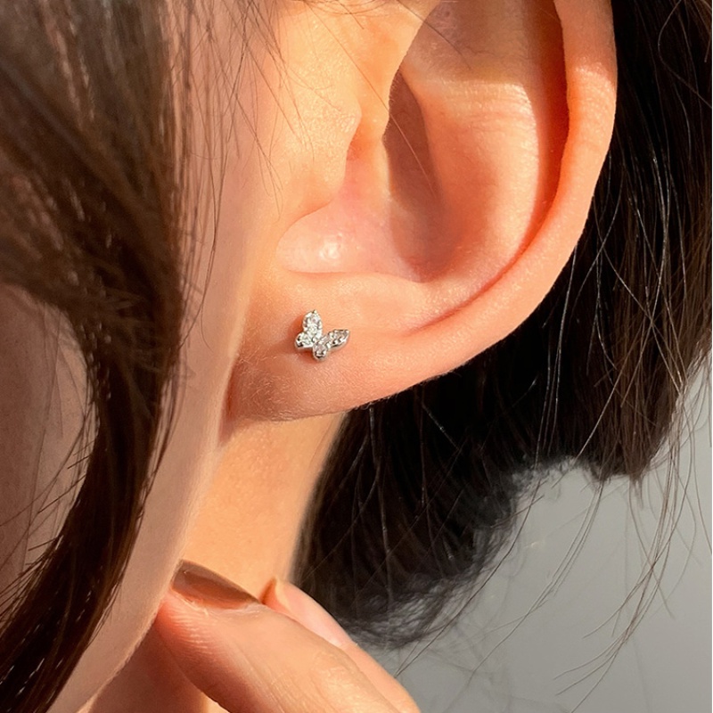 Papaozhu Halus s925 Perak Emas Kecil Berkilau Kristal Kupu-Kupu Stud Anting-Anting Untuk Wanita Perempuan Korea Lucu Pakaian Sehari-Hari Anting-Anting Fashion Telinga Perhiasan Hadiah