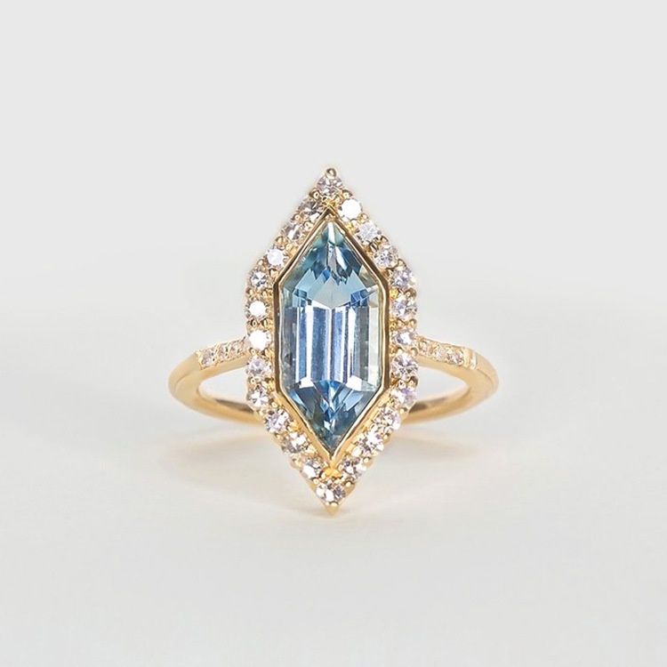 Goldkingdom Aksesoris Perhiasan Fashion Ready Stock Berbentuk Cincin Pertunangan Topaz Biru Navy Berlapis Dengan Pita Emas 18k