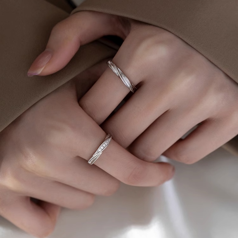 Papaozhu Halus s925 Perak Glossy Zirkon Möbius Cincin Untuk Pasangan Wanita Pria Elegan Twist Lover Rings Elegan Jari Perhiasan Aksesoris