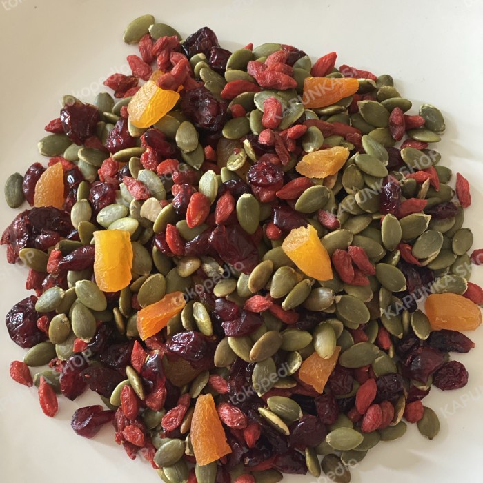 

Bisa COD healthy mixed fruit and seeds 250 gram/Buah kering campur/mix buah